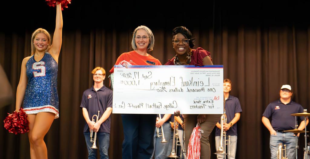 Extra Yard for Teachers Pep Rally at Leinkauf Elementary School